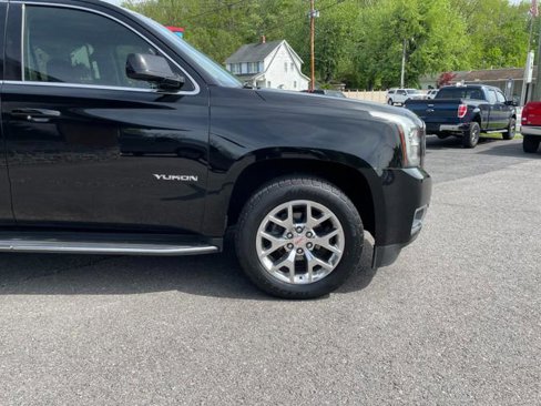 Used 2016 GMC Yukon SLE w/ Convenience Package image 10
