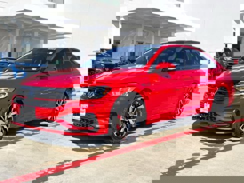 Used 2021 Volkswagen Jetta GLI Autobahn image 3