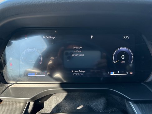 Used 2023 Jeep Grand Cherokee L Laredo image 29