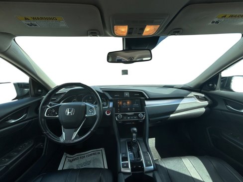 Used 2018 Honda Civic Touring image 17