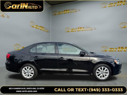 Used 2012 Volkswagen Jetta SE image 4