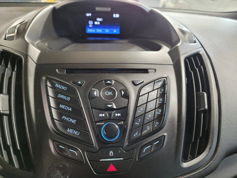 Used 2016 Ford Escape SE image 25