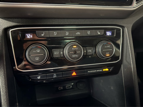 Used 2019 Volkswagen Atlas SEL Premium image 22