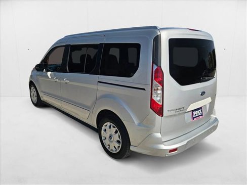 Used 2017 Ford Transit Connect XLT image 8