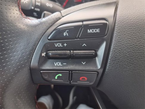Used 2018 Hyundai Elantra Sport image 23