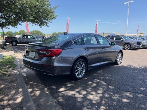 Used 2022 Honda Accord LX image 7