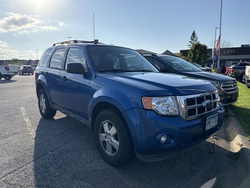 Used 2012 Ford Escape XLT image 2