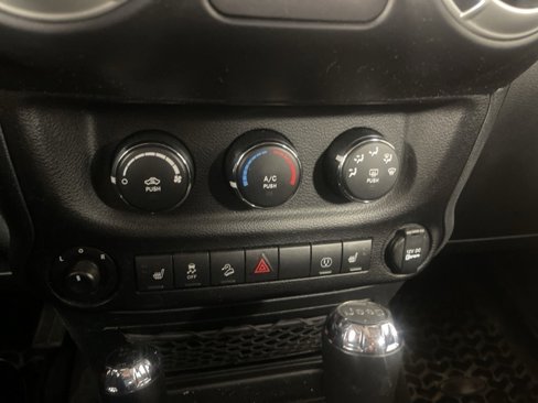 Used 2017 Jeep Wrangler Unlimited Sahara w/ Max Tow Package image 39
