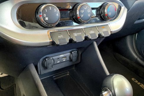 Used 2014 Kia Rio SX image 31