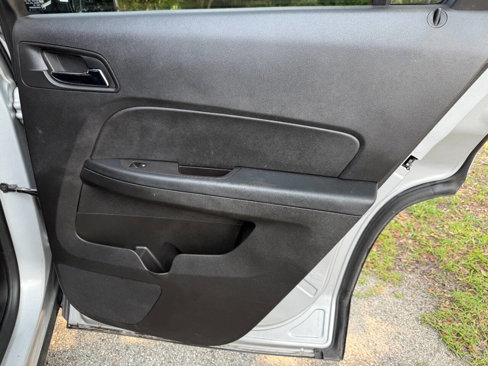Used 2015 GMC Terrain SLE image 42