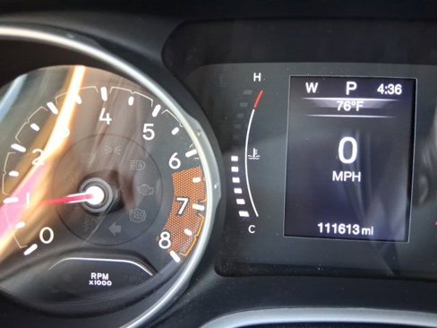 Used 2018 Jeep Compass Altitude image 21