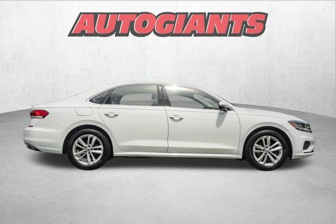 Used 2020 Volkswagen Passat 2.0T SE image 5