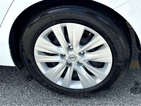 Certified 2024 Nissan Sentra S image 19