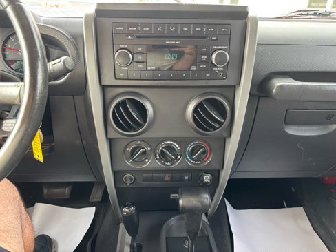Used 2007 Jeep Wrangler X image 19