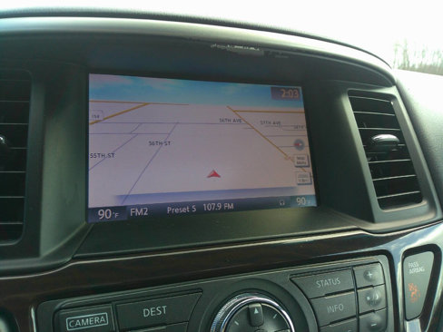 Used 2013 Nissan Pathfinder Platinum w/ Platinum Premium Pkg image 23