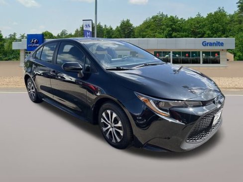 Used 2022 Toyota Corolla LE image 4