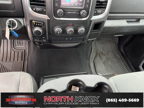 Used 2021 RAM 1500 Classic SLT image 12