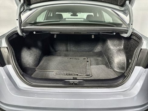 Used 2024 Nissan Altima 2.5 SR image 39