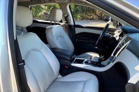 Used 2015 Cadillac SRX Luxury image 8