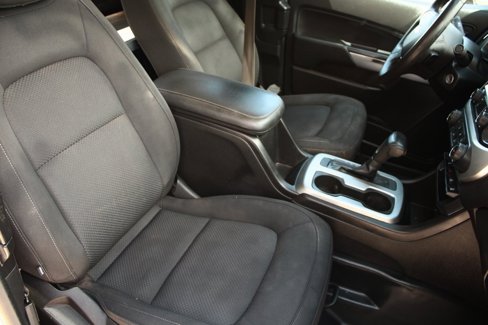 Used 2021 Chevrolet Colorado LT w/ Fleet Safety Package image 7