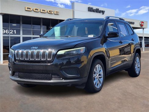 Used 2020 Jeep Cherokee Latitude image 2