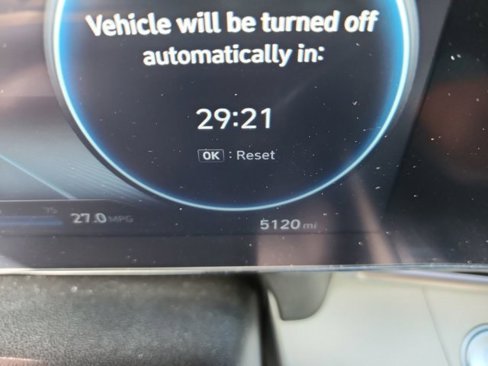 Used 2023 Hyundai Elantra Limited image 28