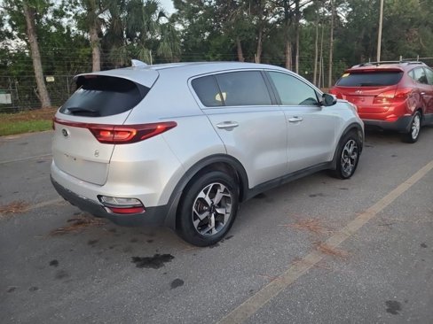 Used 2021 Kia Sportage LX w/ LX Fwd Popular Package image 4