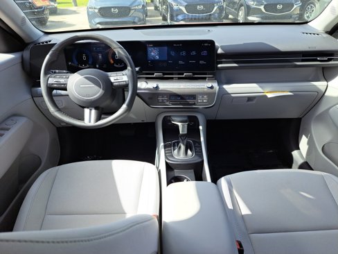 Used 2024 Hyundai Kona SEL image 8