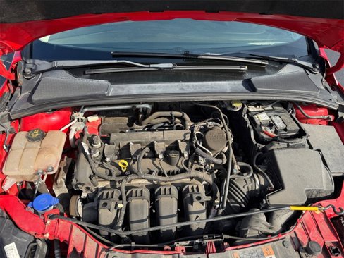 Used 2015 Ford Focus SE image 26