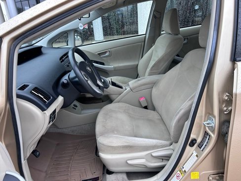 Used 2011 Toyota Prius Two image 12