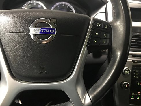 Used 2011 Volvo XC60 T6 image 25