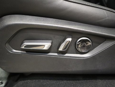 Used 2022 Acura MDX FWD w/ Technology Package image 23