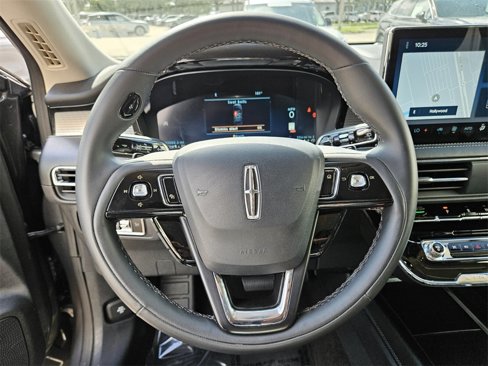 Certified 2023 Lincoln Corsair FWD image 18