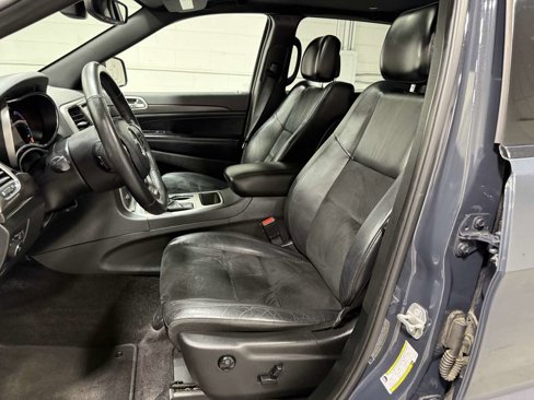 Used 2018 Jeep Grand Cherokee Altitude image 15