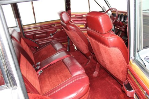 Used 1986 Jeep Grand Wagoneer image 25