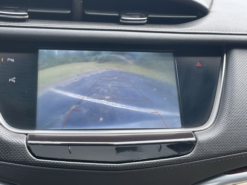 Used 2019 Cadillac XT5 Premium Luxury w/ Driver Assist Package image 41