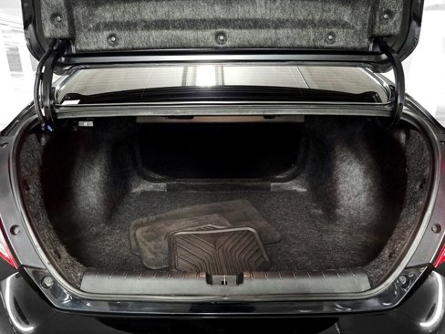 Used 2019 Honda Civic LX image 9