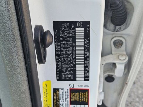 Used 2016 Toyota Camry LE image 19