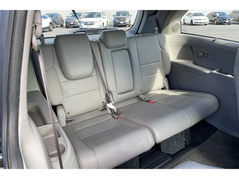 Used 2016 Honda Odyssey Touring Elite image 18