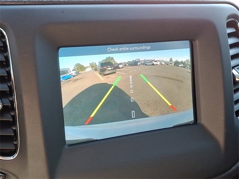 Used 2018 Jeep Compass Latitude w/ Popular Equipment Group image 19