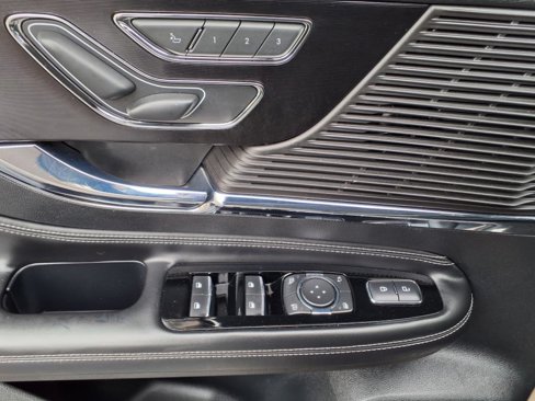 Used 2021 Lincoln Corsair FWD image 19