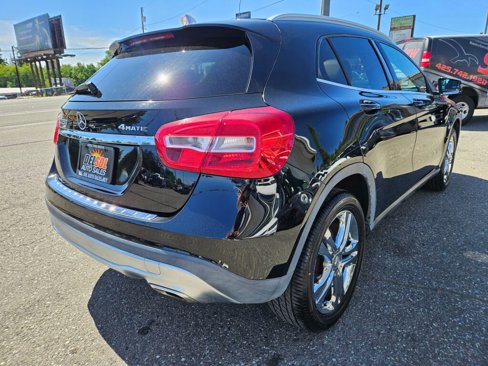 Used 2017 Mercedes-Benz GLA 250 4MATIC image 14