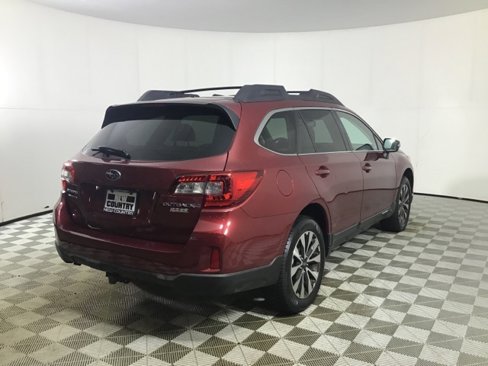 Used 2015 Subaru Outback 2.5i Limited image 7