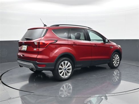 Used 2019 Ford Escape SEL image 5