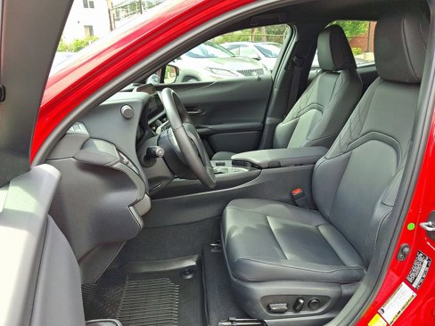 Used 2023 Lexus UX 250h AWD image 14