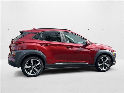 Used 2021 Hyundai Kona Limited w/ Cargo Package image 4