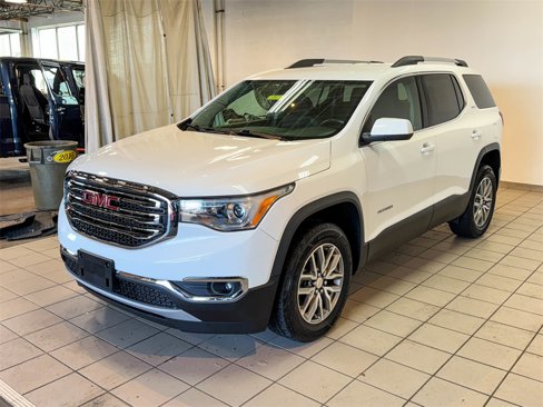 Used 2019 GMC Acadia SLE image 11
