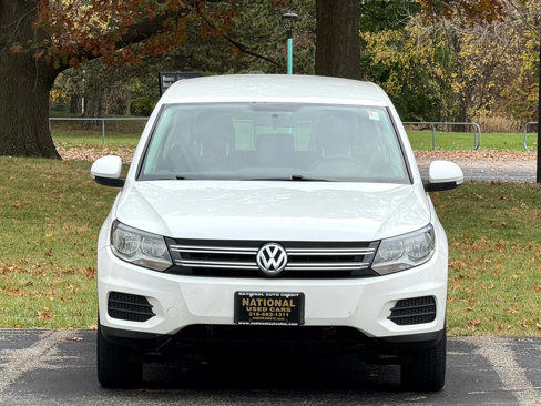 Used 2012 Volkswagen Tiguan S image 9