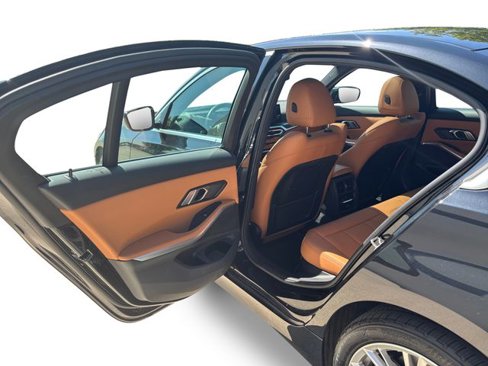 Certified 2023 BMW 330i xDrive Sedan w/ Premium Package image 23
