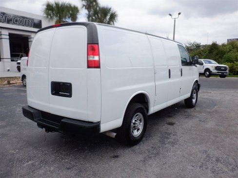 Used 2021 Chevrolet Express 2500 image 7